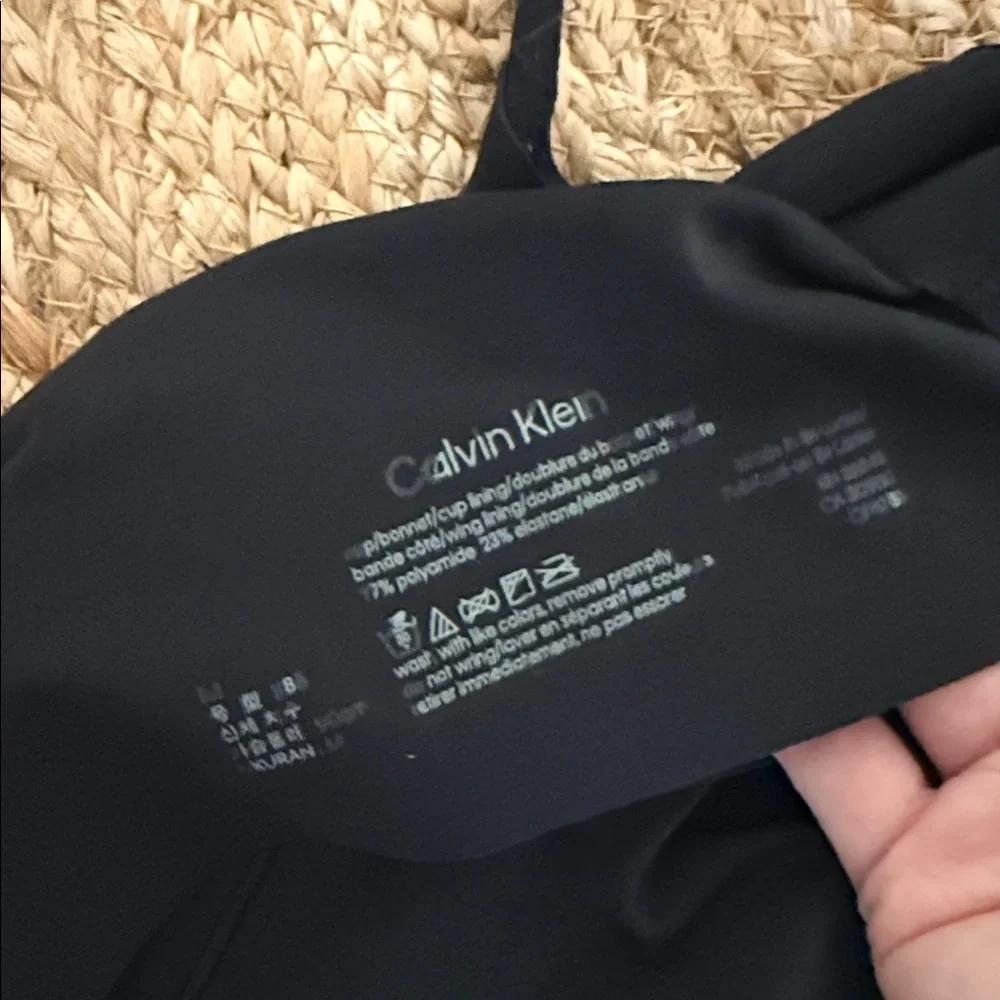 CALVIN KLEIN Unpadded Bra Lot. M - Picture 3 of 4